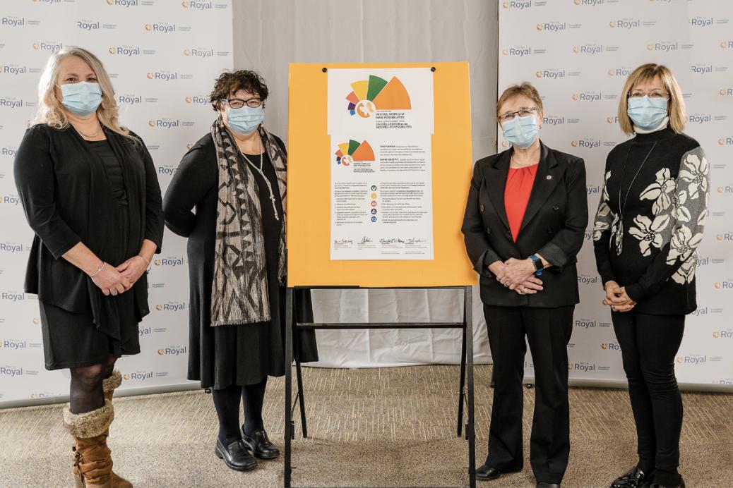 Michèle Langlois, Chair, Family Advisory Council; Glenda O’Hara, Chair, Client Advisory Council; Anne Graham, Chair, Board of Trustees, The Royal; Joanne Bezzubetz, President & CEO, The Royal