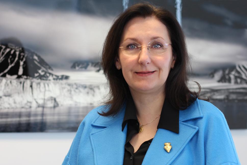 Dr. Florence Dzierszinski joins CIHR advisory board Dr. Florence Dzierszinski, president of the University of Ottawa Institute of Mental Health Research (IMHR) at The Royal and vice-president of research