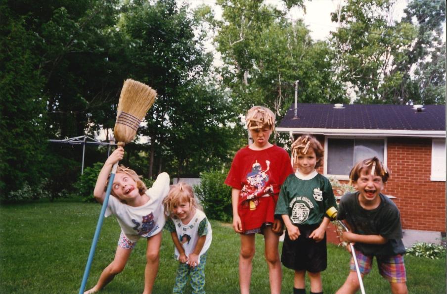Young Michelle with her siblings