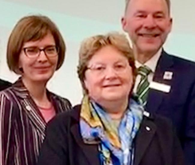 Dr. Susan Farrell, Dr. Gail Beck, Claude Brulé